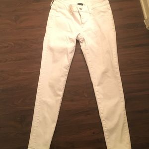 4 short low jeans white skinny jeans.